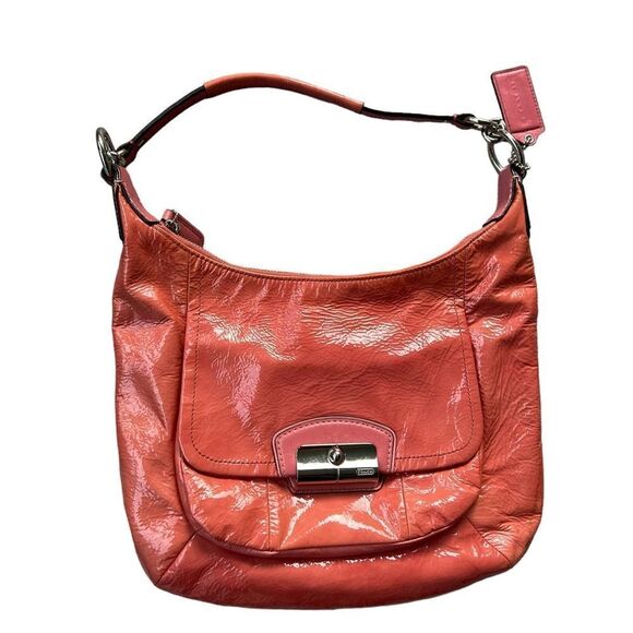 Coach 19299 Kristin Hobo Crossbody Bag Pink Barbiecore Patent Leather 13"x11" - Picture 1 of 6